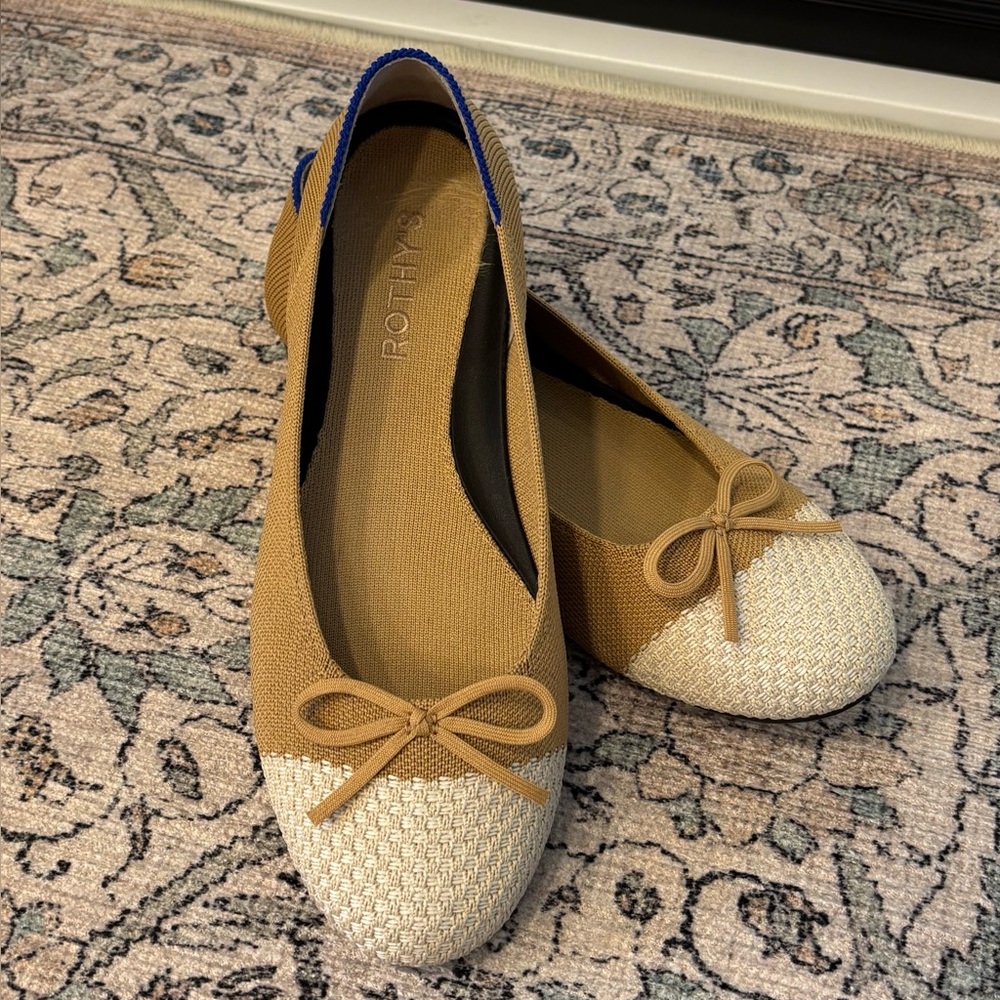 Rothy's Tan and Cream Flats